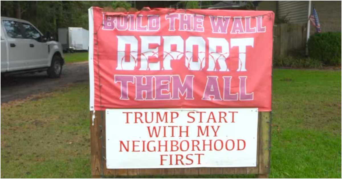 পিট কাউন্টির গ্রিফটন এলাকার বাড়িতে সাইনবোর্ড বসিয়েছেন ডগলাস ডাইট্রিচ নামের এক ব্যক্তি। ছবি:  ডব্লিউআইটিএন